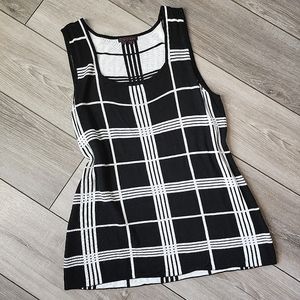 Women's XL plaid print sweater tank